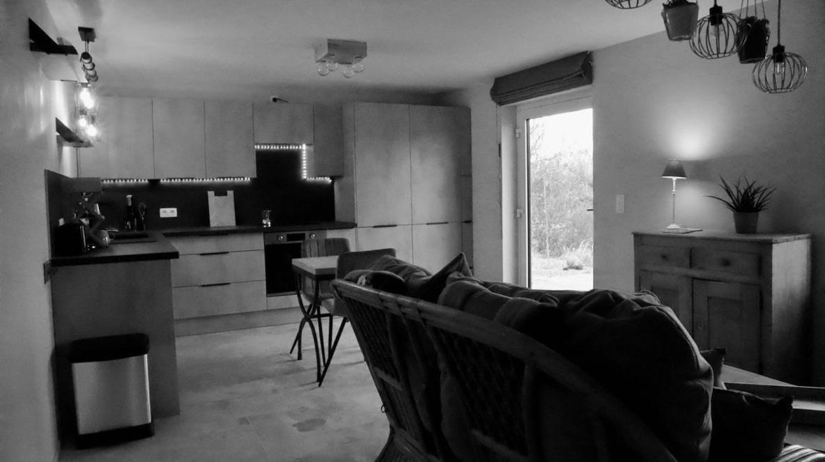 Apartamento Le Harini Manhay Exterior foto