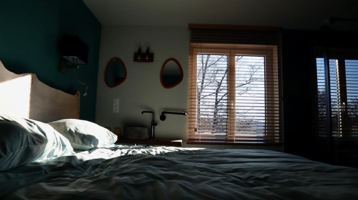 Apartamento Le Harini Manhay Exterior foto
