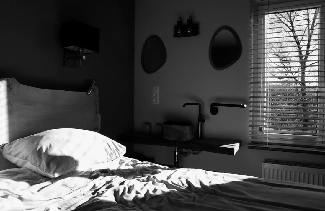Apartamento Le Harini Manhay Exterior foto