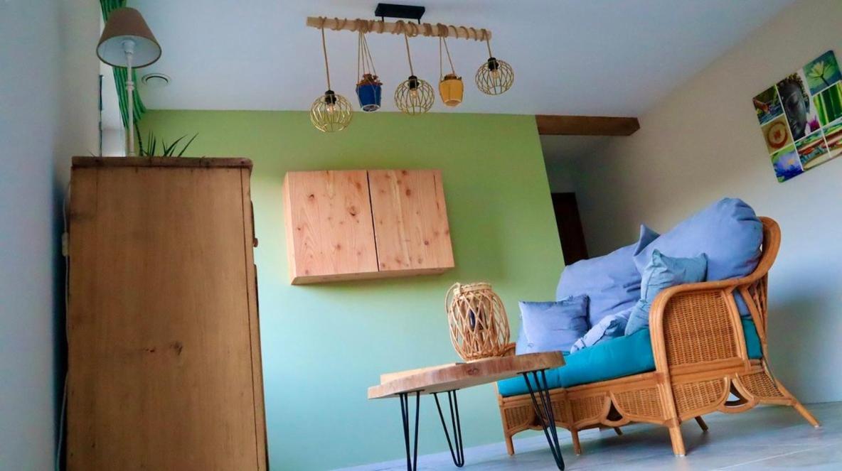 Apartamento Le Harini Manhay Exterior foto